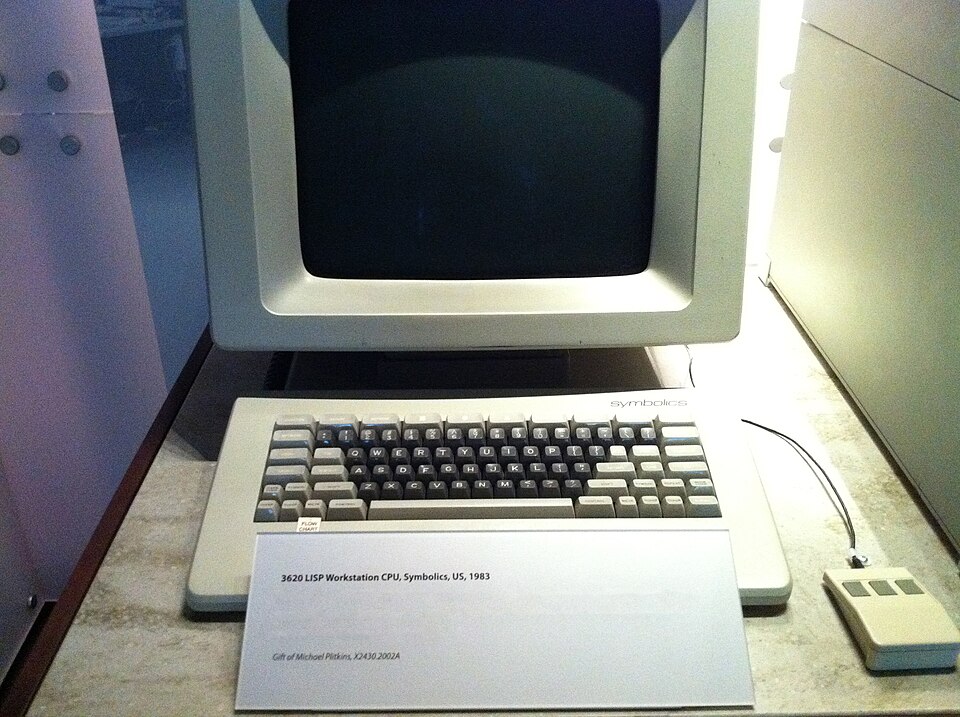 Symbolics Lisp工作站，专家系统商业化时期的重要硬件。